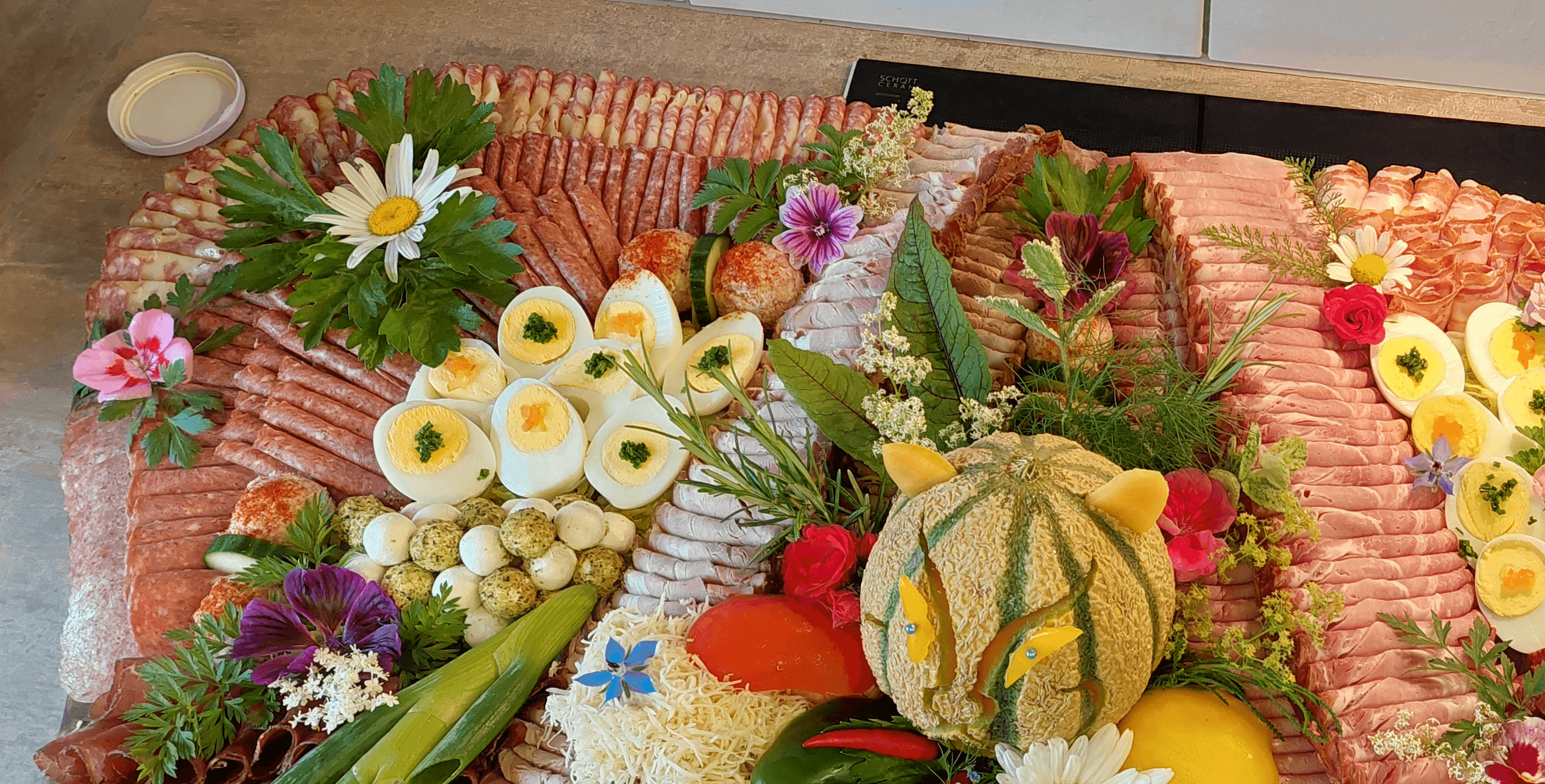 Gemütlicher Gastraum der Mostschank Kerblgut